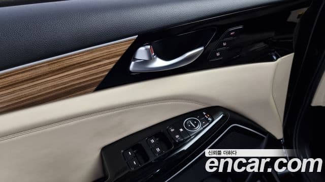 Kia All New K7 3.0 GDI Limited, 2018 17