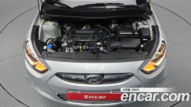 Hyundai Accent(новый кузов / новое поколение) Modern, 2016 6