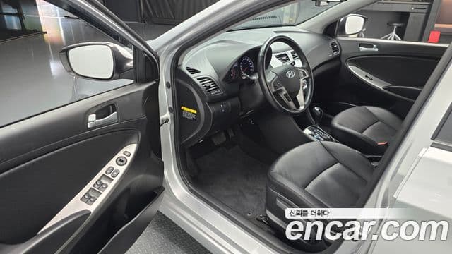 Hyundai Accent(новый кузов / новое поколение) Modern, 2016 11