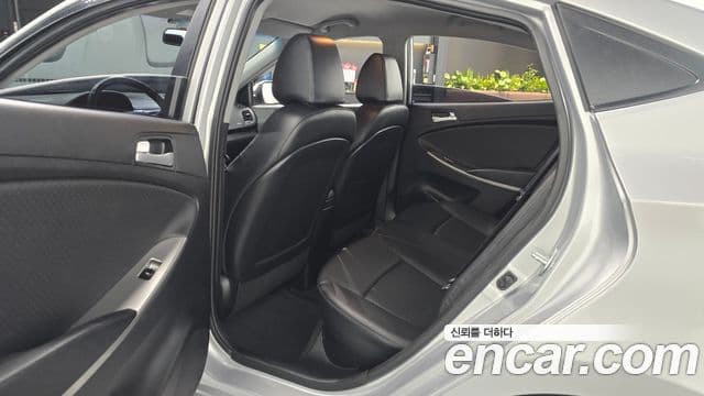 Hyundai Accent(новый кузов / новое поколение) Modern, 2016 12