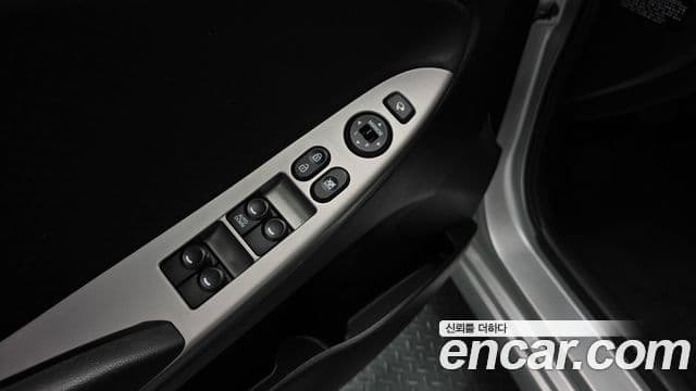 Hyundai Accent(новый кузов / новое поколение) Modern, 2016 17