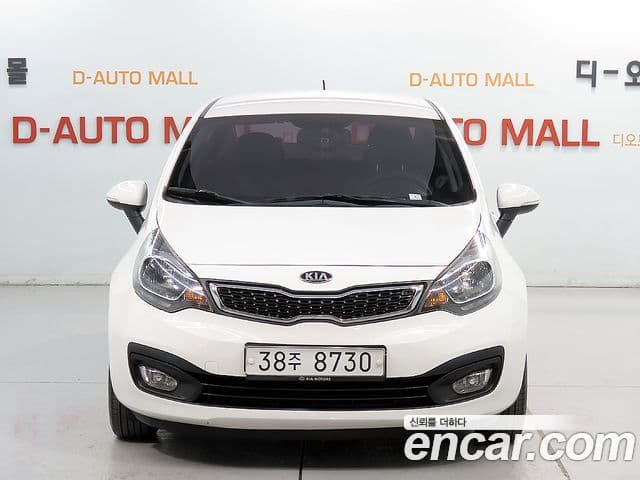 Kia All New Pride Deluxe, 2014 2
