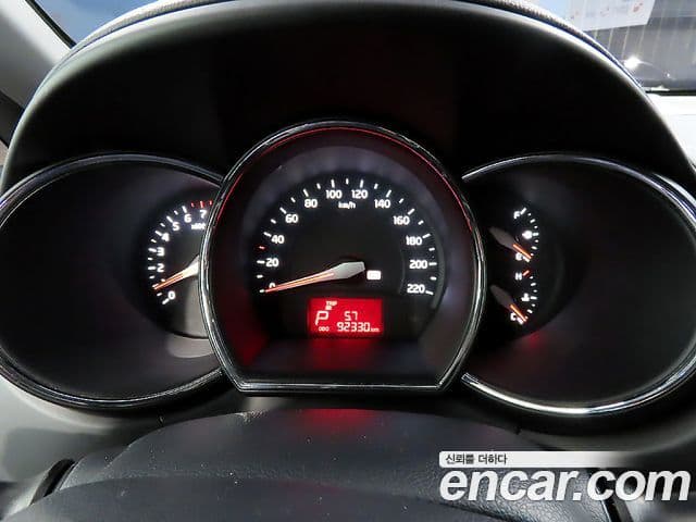 Kia All New Pride Deluxe, 2014 9