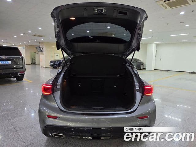 Infiniti Q30 2.0 Essential, 2019 19