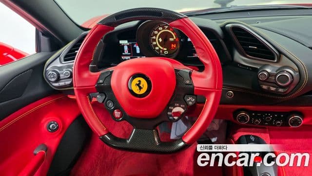 Ferrari 488 GTB, 2018 12