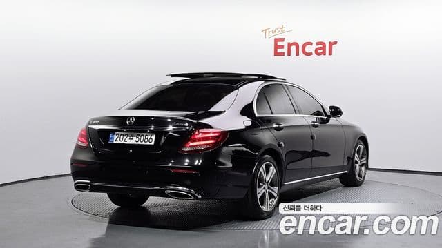 Mercedes-Benz E-класс W213 Avantgarde, 2017 2