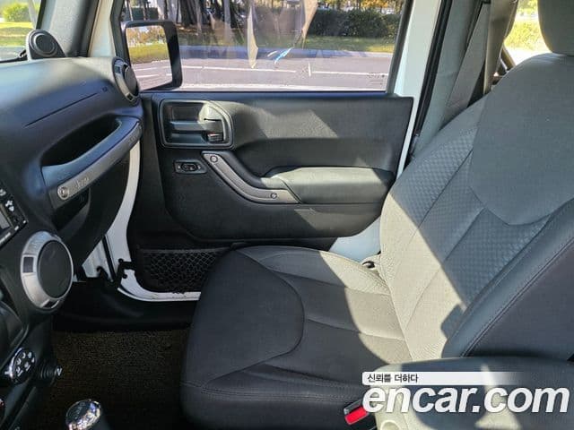 Jeep Wrangler (JK) 3.6 Sport 2도어, 2014 8