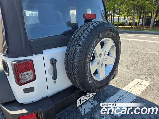 Jeep Wrangler (JK) 3.6 Sport 2도어, 2014 17