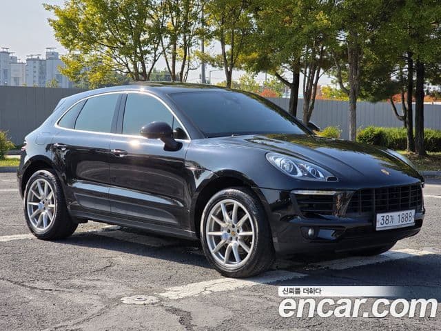 Porsche Macan 95B, 2017 2