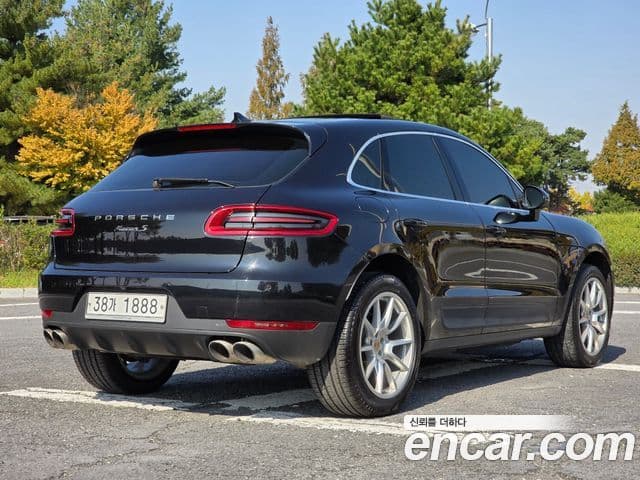 Porsche Macan 95B, 2017 3
