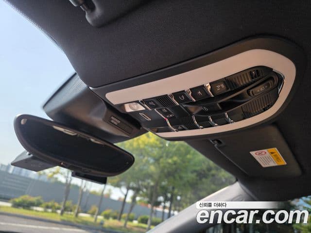 Porsche Macan 95B, 2017 15