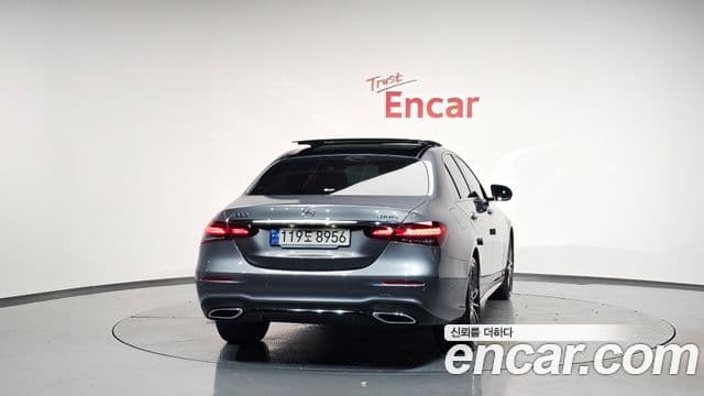 Mercedes-Benz E-класс W213 AMG Line, 2023 4