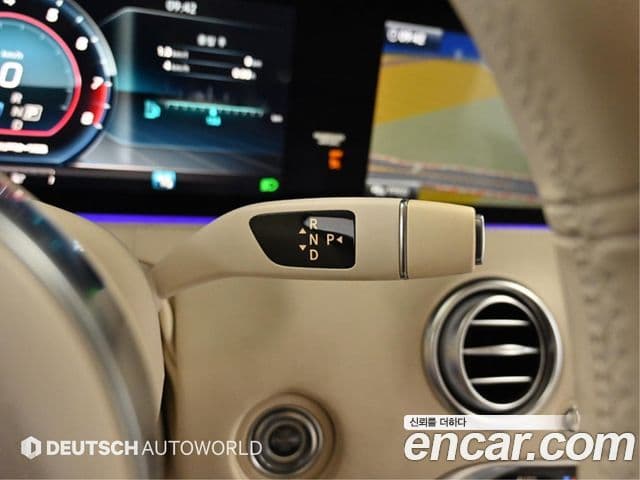 Mercedes-Benz S-класс W222 S63 AMG 4MATIC+ купе, 2018 9