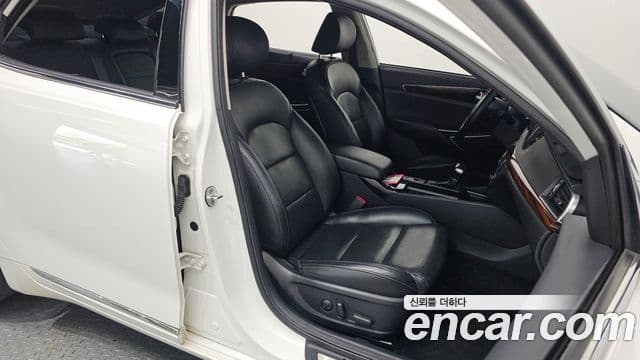 Kia All New K7 3.0 LPI Prestige (арендный автомобиль), 2016 11