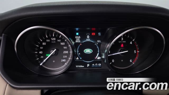 Land Rover Discovery 5 2.0 SD4 SE, 2019 8