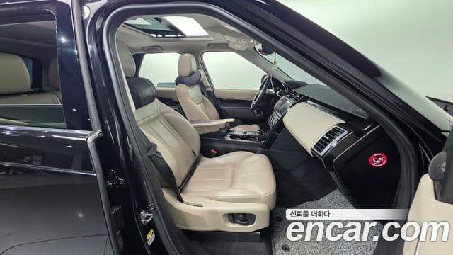 Land Rover Discovery 5 2.0 SD4 SE, 2019 10