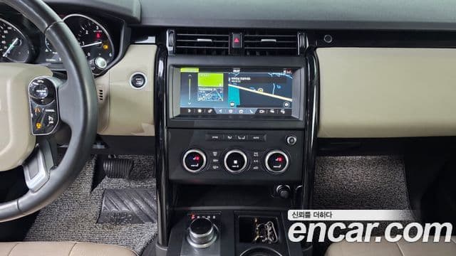 Land Rover Discovery 5 2.0 SD4 SE, 2019 15