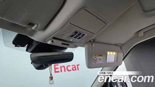 Land Rover Discovery 5 2.0 SD4 SE, 2019 17