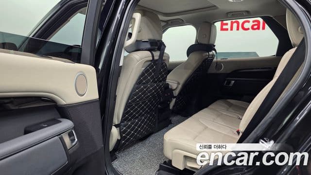 Land Rover Discovery 5 2.0 SD4 SE, 2019 18