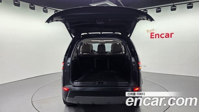 Land Rover Discovery 5 2.0 SD4 SE, 2019 20