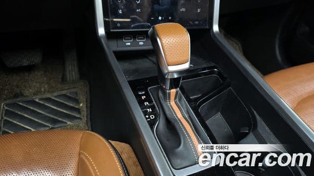 KG모빌리티(SsangYong) Torres T7, 2023 9