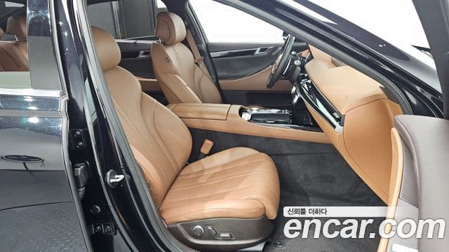 Genesis G80 (RG3) бензин 2.5 турбо AWD, 2022 10