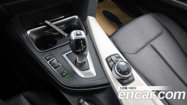 BMW 3시리즈 (F30) 320d xDrive Туринг (Touring), 2014 9