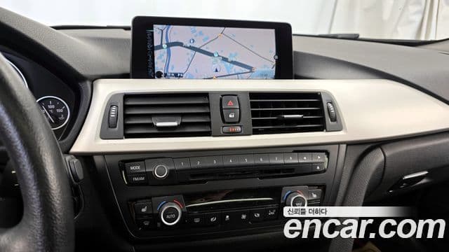 BMW 3시리즈 (F30) 320d xDrive Туринг (Touring), 2014 14