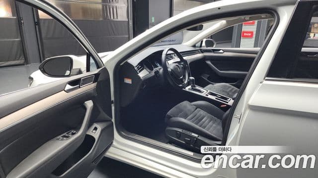 Volkswagen Passat GT(B8), 2018 10