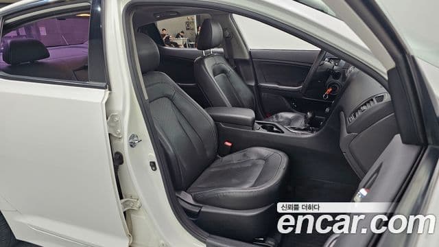 Kia K5 Luxury, 2011 11