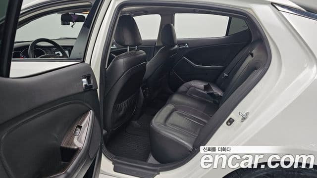 Kia K5 Luxury, 2011 12