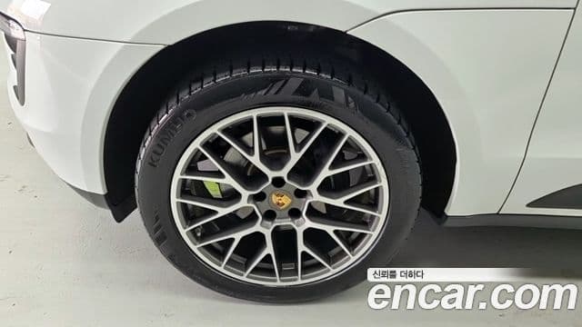 Porsche Macan 95B, 2018 все фото