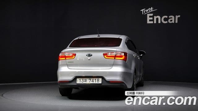 Kia The / новый New Pride Prestige, 2015 4