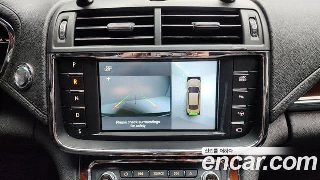 Lincoln Continental 10세대, 2017 15