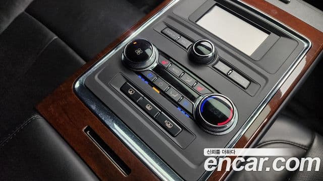 Lincoln Continental 10세대, 2017 19