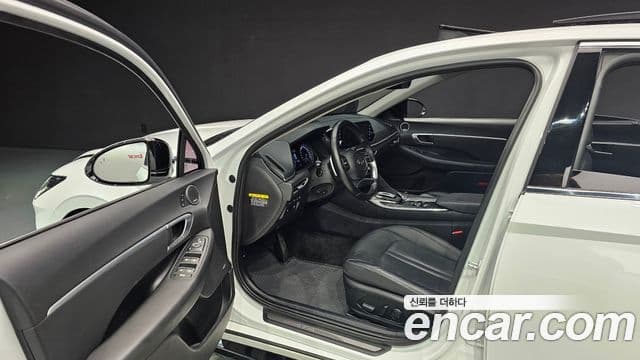 Hyundai Sonata (DN8) Premium Family, 2020 11