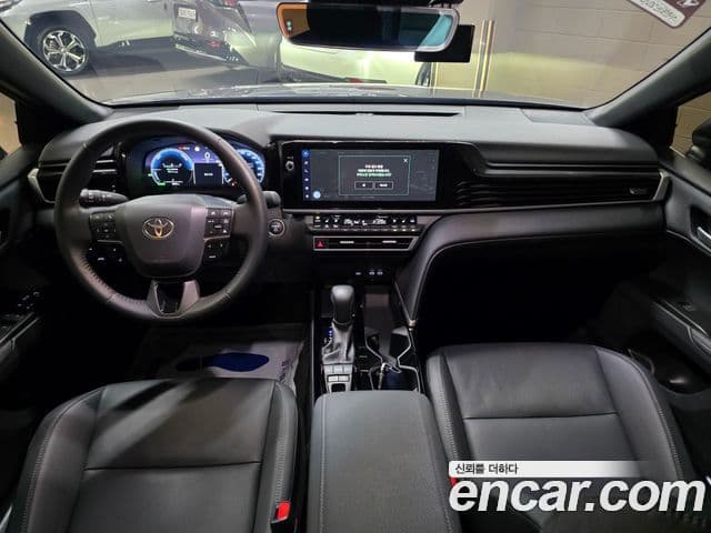 Toyota 캠리 (XV80) 2.5 XLE гибрид, 2025 7