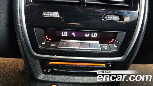 BMW X7 (G07) xDrive 40i M Sport 6인승, 2020 18