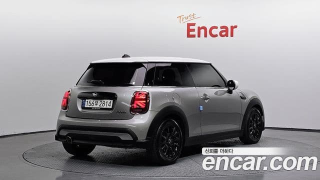 Mini Cooper 3세대, 2024 2