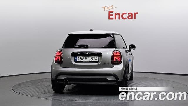 Mini Cooper 3세대, 2024 4