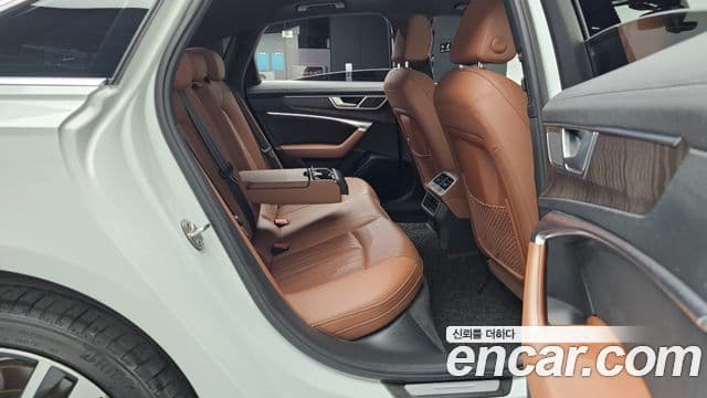 Audi A6 (C8) Premium, 2023 12