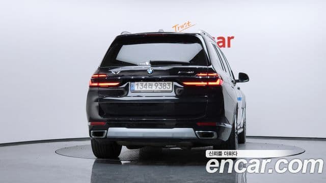 BMW X7 (G07) xDrive 40i Design Pure Excellence 7인승, 2024 4