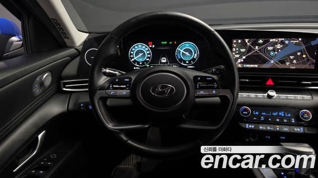 Hyundai Avante гибрид (CN7) Inspiration, 2021 13