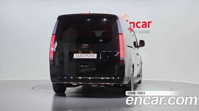 Hyundai Staria Inspiration, 2023 4