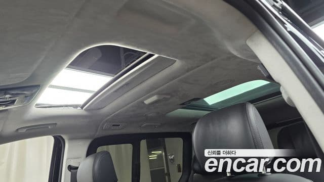 Hyundai Staria Inspiration, 2023 19