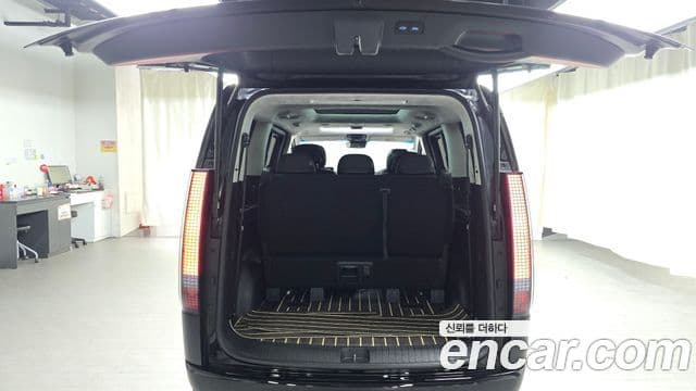 Hyundai Staria Inspiration, 2023 20