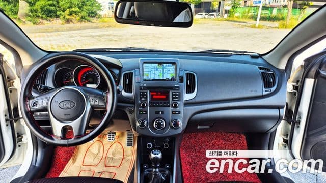 Kia Forte купе Prestige, 2011 7
