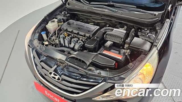 Hyundai YF Sonata люксовая версия, 2010 6