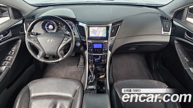 Hyundai YF Sonata люксовая версия, 2010 7