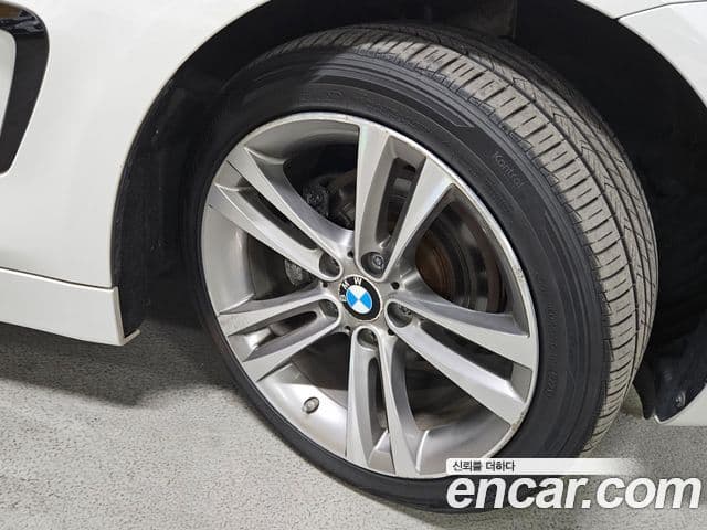 BMW 4시리즈 (F32) 420d xDrive Sport купе, 2015 все фото